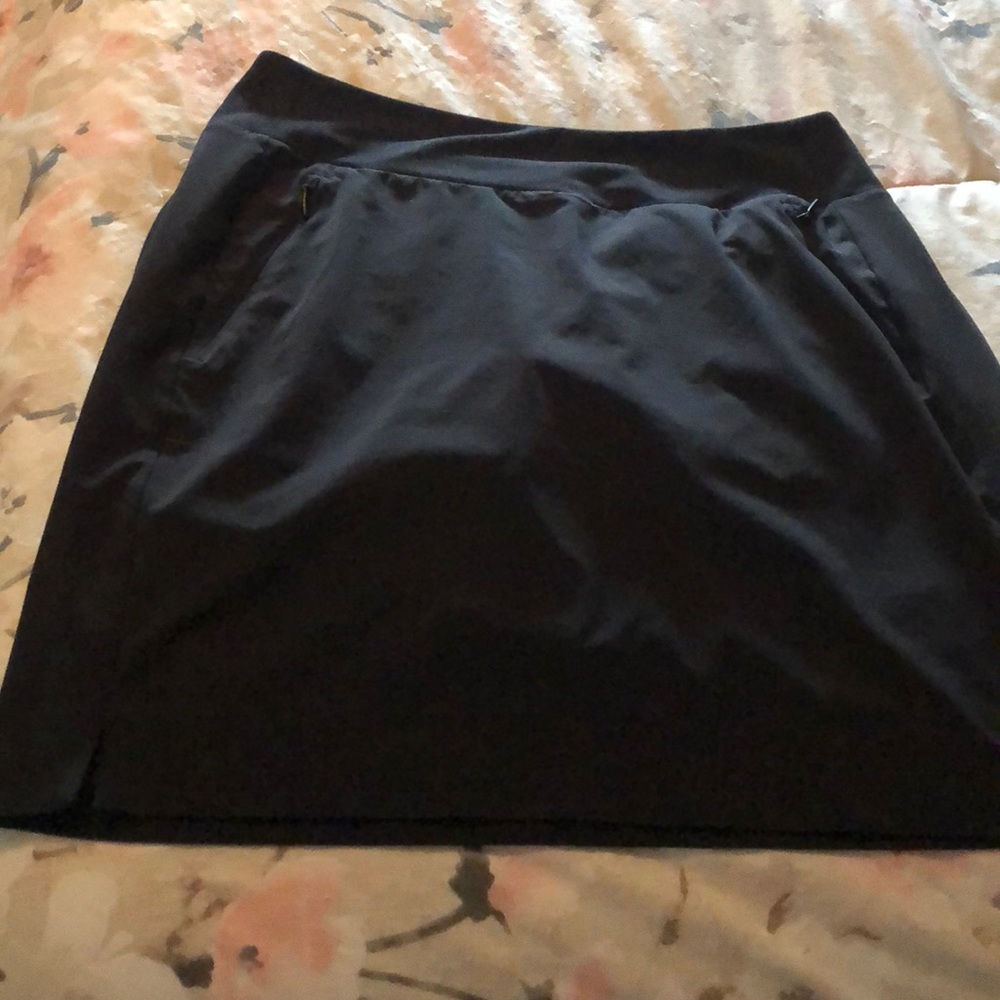 Athleta Black Soho Skorts / Skirt